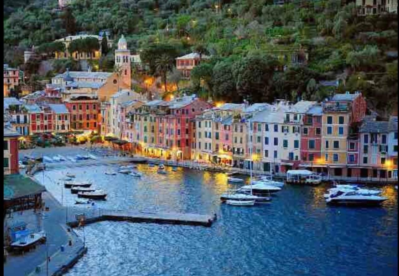 Amazing San Lorenzo 19, Rolli Palace Unesco - Stunning View Overlooking The Cathedral - Free Private Parking- Genua Zewnętrze zdjęcie